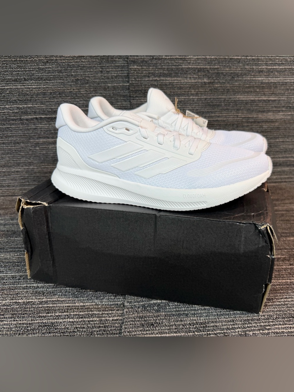 adidas RunFalcon 5 Women's White Cloudfoam Athletic Running Shoes 10.5
